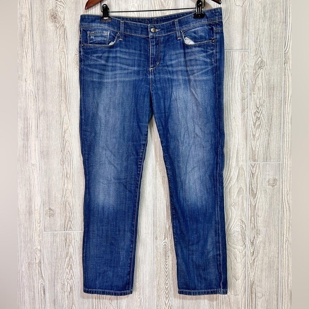 Joe’s Jeans Best Friend Fit Kendal Wash Relaxed Fit Jeans Size 31